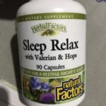 ⁦Natural Factors, Sleep Relax with Valerian & Hops ، 90 كبسولة⁩ - الصورة ⁦3⁩