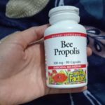 ⁦Natural Factors‏, عكبر النحل، 500 ملجم، 90 كبسولة⁩ - الصورة ⁦3⁩